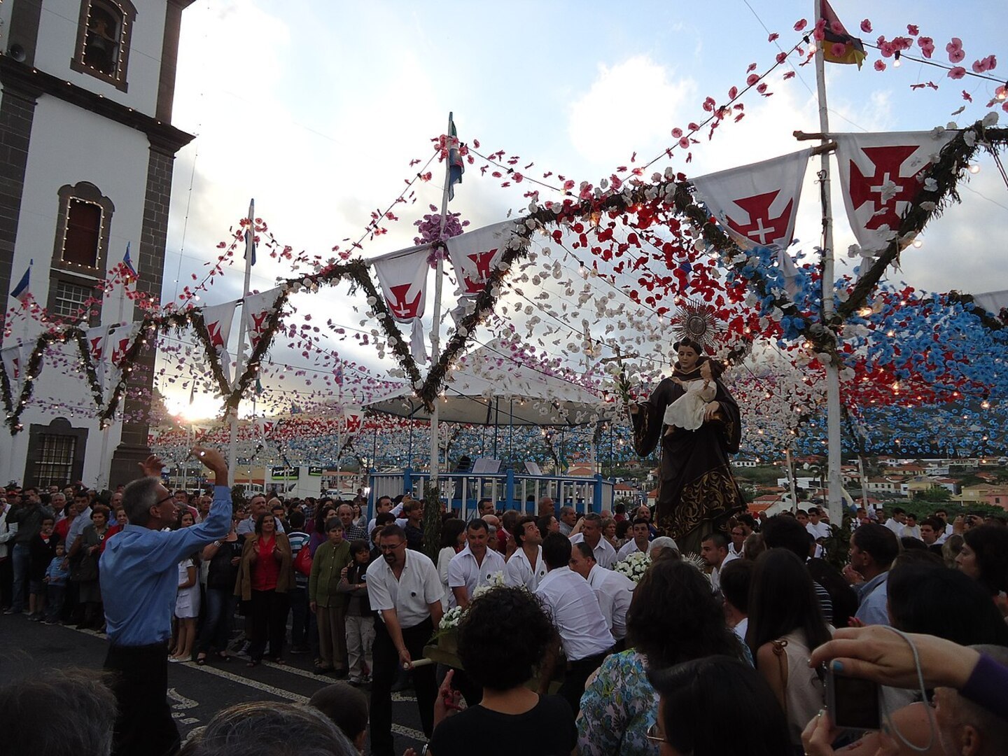 Alfama's Festa de Santo António