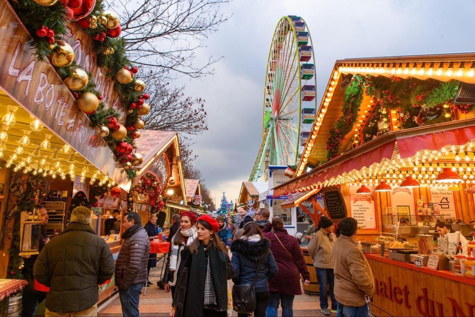 Christmas market in Paris
